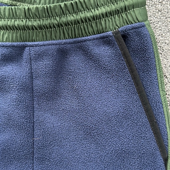 North Face polar fleece pants with waterproof knees and butt - Picture 8 of 8